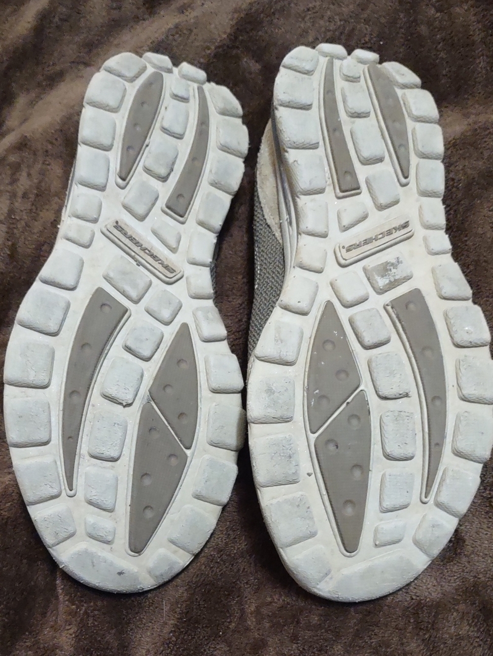 Men's Skechers Casual Loafers Size 9.5 - Picture 2 of 6